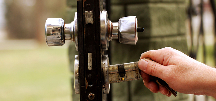 front door latch repair Lemon Hill